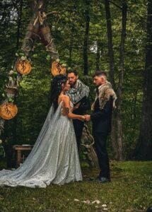 Viking Wedding Cape Veil, Silver Star Draped Bridal Cloak, Sparkly White Floor Length Shoulder Wrap, Norse Pagan Wedding Scandinavian Bride